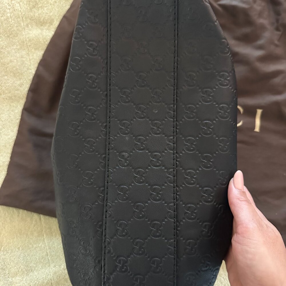 Authentic Gucci GG Embossed Leather Hobo Bag – Black – Gold Hardware - Picture 5 of 10